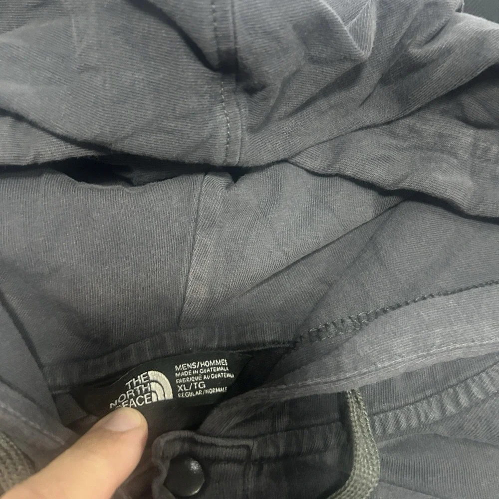 The North Face Henley Sweatshirt With Good Gray Men's XL Gray